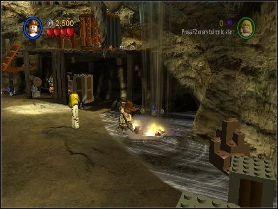 Destroy all the barrels with LEGO - Chapter 4 - Free the Slaves - part 1 - The Temple of Doom - LEGO Indiana Jones: The Original Adventures - Game Guide and Walkthrough