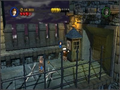 Defeat your enemies and attack woman with a key - Chapter 2 - Castle Rescue - The Last Crusade - LEGO Indiana Jones: The Original Adventures - Game Guide and Walkthrough