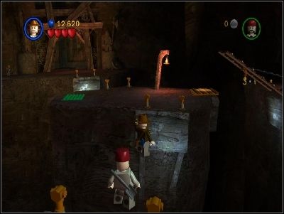Go to the right and cross two invisible bridges - Chapter 6 - Temple of the Grail - part 2 - The Last Crusade - LEGO Indiana Jones: The Original Adventures - Game Guide and Walkthrough