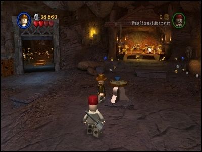 Go back to the middle chamber and put the Graal on the holder in the middle of the room - Chapter 6 - Temple of the Grail - part 2 - The Last Crusade - LEGO Indiana Jones: The Original Adventures - Game Guide and Walkthrough