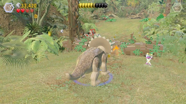 After you have cured the triceratops, you will be able to control it - Welcome to Jurassic Park - Jurassic Park - walkthrough - LEGO Jurassic World - Game Guide and Walkthrough