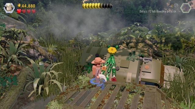 Walk over to the right side and smash the objects here - Eric Kirby - Jurassic Park III - walkthrough - LEGO Jurassic World - Game Guide and Walkthrough