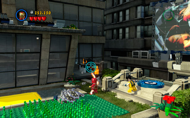 On the same place choose Human Torch to melt golden fire extinguisher standing nearby - Times Square Off - Minikit Sets - LEGO Marvel Super Heroes - Game Guide and Walkthrough