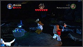 While fighting Barbossa you need to hit him few times when he is lightened - Isla de Muerta - walkthrough - The Curse of the Black Pearl - LEGO Pirates of the Caribbean: The Video Game - Game Guide and Walkthrough
