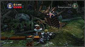 Run to the right across the narrow bridges - A Touch of Destiny - walkthrough - Dead Man's Chest - LEGO Pirates of the Caribbean: The Video Game - Game Guide and Walkthrough