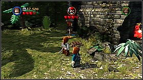 Chase Jack and fight him - when you hit him he will escape - Isla Cruces - walkthrough - Dead Man's Chest - LEGO Pirates of the Caribbean: The Video Game - Game Guide and Walkthrough