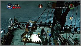 Go to the bridge on the left and destroy two pillars with the lanterns - Queen Annes Revenge - walkthrough - On Stranger Tides - LEGO Pirates of the Caribbean: The Video Game - Game Guide and Walkthrough