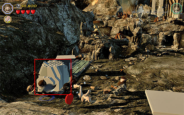 In order to make it over to the ledge, where Azog is, you need to stand next to the big block shown in the above screenshot - Stage 3 (Azog the Defiler): The battle with Azog the Defiler - Walkthrough - LEGO The Hobbit - Game Guide and Walkthrough