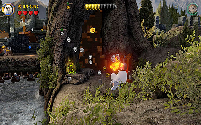 The first bell - Stage 11 (Barrels Out of Bond) - Main Stages - Collectibles - LEGO The Hobbit - Game Guide and Walkthrough