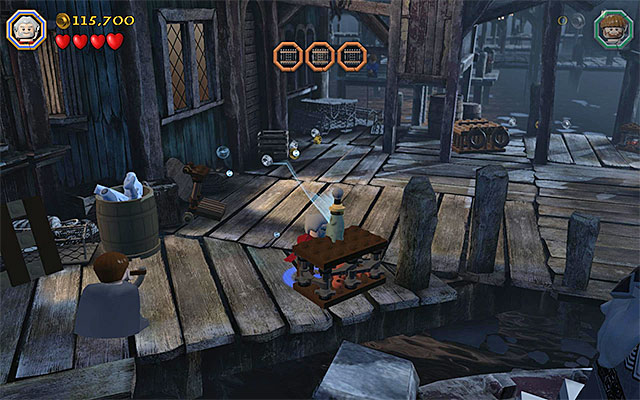 An example cage - Stage 12 (A Warm Welcome) - Main Stages - Collectibles - LEGO The Hobbit - Game Guide and Walkthrough