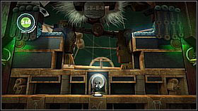 In order to press the switch, you will have to use the launch pads which will appear (keeping an eye on the cylinders) - Final Test - Da Vinci's Hideout - LittleBigPlanet 2 - Game Guide and Walkthrough