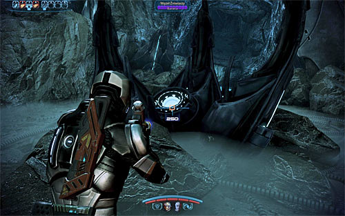 Eventually you will see Krogans fighting in the distance and despite what it might look like, you don't need to rush to help them - Attican Traverse: The Rachni - Main quests - Mass Effect 3 - Game Guide and Walkthrough