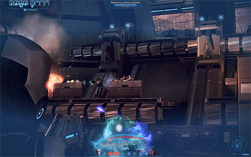 Locate the metal objects and climb on them in order to reach two ladders seen in the distance - Priority: Rannoch - p. 1 - Main quests - Mass Effect 3 - Game Guide and Walkthrough