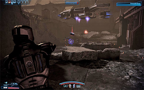 The main purpose of this battle is to keep defending lieutenant Victus while he's trying to disarm the bomb (his energy bar is displayed in the top right corner of the screen) - Tuchanka: Bomb - Quests outside the Citadel - Mass Effect 3 - Game Guide and Walkthrough