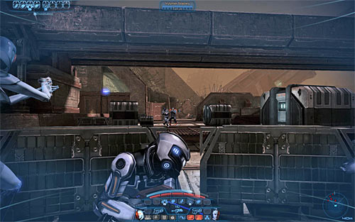 Listen to the conversation with Admiral Hackett and start exploring [Tuchanka: Cerberus Attack] to regain control over the large artillery gun - N7: Cerberus Attack - N7 quests - Mass Effect 3 - Game Guide and Walkthrough