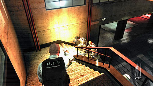 After regaining control, make a slow motion jump aiming at the policemen going upstairs - Chapter XIII - p. 5 - Walkthrough - Max Payne 3 - Game Guide and Walkthrough