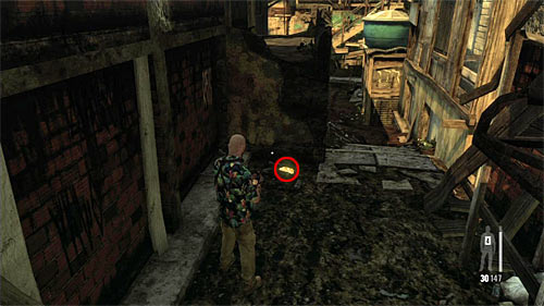 SECRET 10 [Golden Gun - SPAS-15 Shotgun 3/3]: In the dark alley, just after entering territory of the new gang and before the battle - Clues and Golden Guns - Chapter VII - Collectibles - Max Payne 3 - Game Guide and Walkthrough