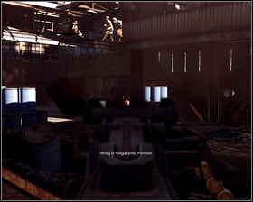 Sneak between the covers and head towards the building with the machinegun [1] - Breaking Bagram - p. 2 - Walkthrough - Medal of Honor - Game Guide and Walkthrough