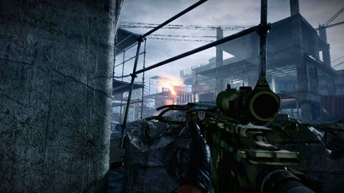 The key moment will be the appearance of a soldier with the RPG on the roof of the middle building (picture above) - Mission 05: Changing Tides - Campaign - Medal of Honor: Warfighter - Game Guide and Walkthrough