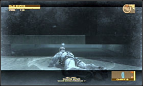 Keep yourself near the left side and move forward near the wall - Tank Hangar and Canyon - Fourth act - Alaska - Metal Gear Solid 4: Guns of the Patriots - Game Guide and Walkthrough