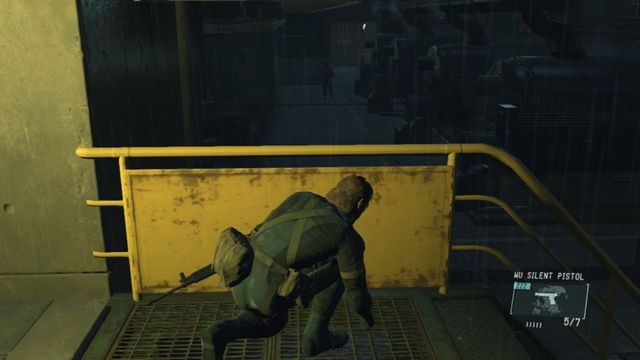 Watch out for the guard on the lower level - Extracting Paz - Walkthrough - Metal Gear Solid V: Ground Zeroes - Game Guide and Walkthrough