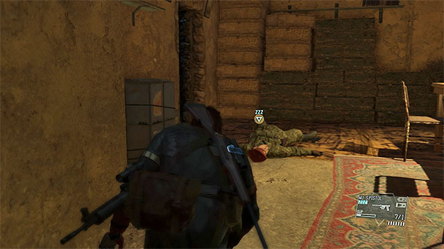 It is good to use a pistol to put the officers to sleep. - Exfiltrating enemy commanders - Mission 7 - Red Brass - Metal Gear Solid V: The Phantom Pain - Game Guide and Walkthrough