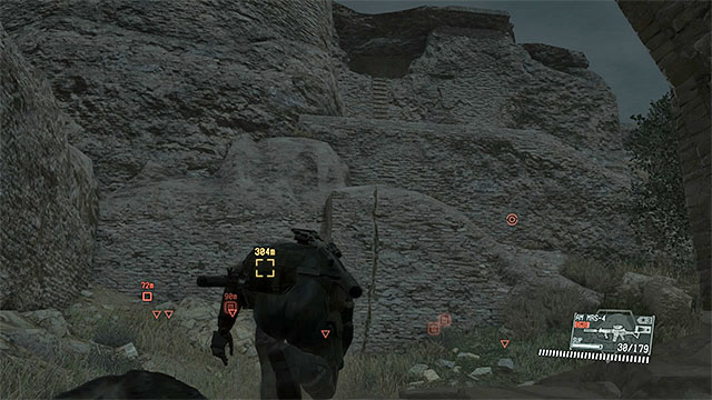 Another wall that can be climbed.. - Reaching Skull Face - Mission 30 - Skull Face - Metal Gear Solid V: The Phantom Pain - Game Guide and Walkthrough