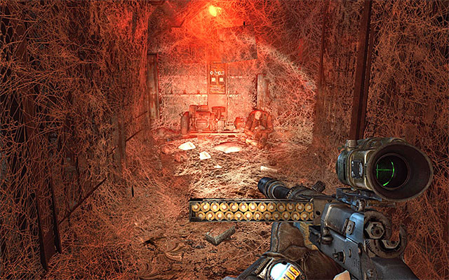 Another optional area is located a bit further, also to the left - Use the railcar to reach Venice - Chapter 12: Regina - Metro: Last Light - Game Guide and Walkthrough