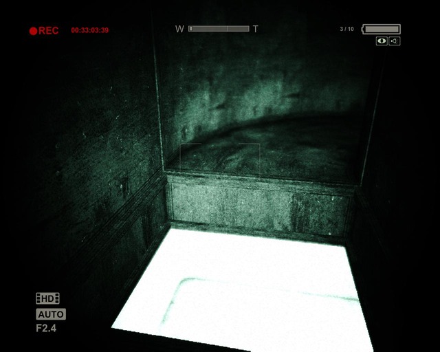 Shaft exit. Go right immediately - Prison Block - Walthrough - Outlast - Game Guide and Walkthrough