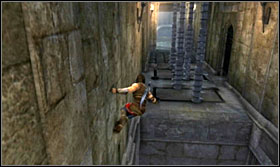 Continue forward while remembering that the traps are easier to dodge if you stick to one of the walls - Walkthrough - Fortress Gates - Walkthrough - Prince of Persia: The Forgotten Sands - Game Guide and Walkthrough
