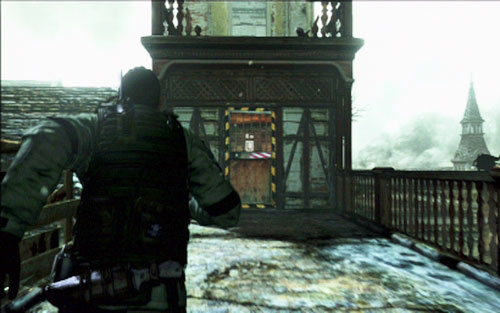 Once the area is clear, empty the crates on the top and go through the indicated door - Chapter 2 - Assault on The City - Chris's campaign - Resident Evil 6 - Game Guide and Walkthrough
