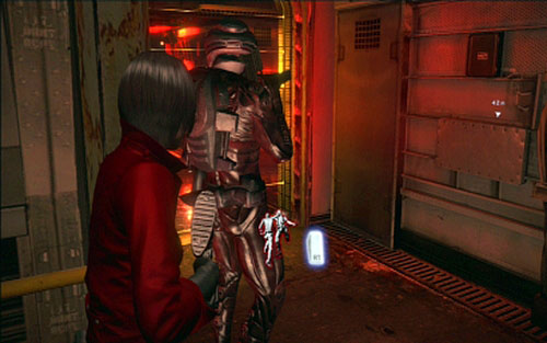 Approach him slowly and press RT when indicated on the screen - Chapter 1 - Submarine Stealth - Ada's campaign - Resident Evil 6 - Game Guide and Walkthrough