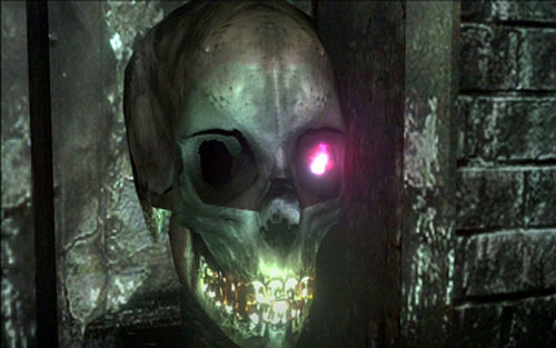 You have to take his golden tooth and get it to the previously seen skull - Chapter 2 - Last Fragment of The Key - Ada's campaign - Resident Evil 6 - Game Guide and Walkthrough