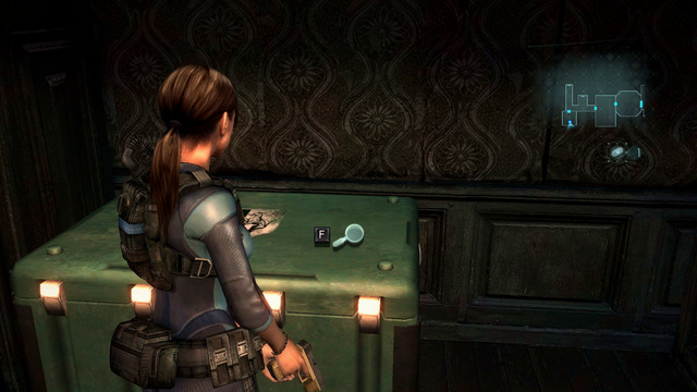 Inside, you find also a green chest, thanks to which you can change your weapon and use previously found upgrades - Double Mystery - part II - Episode 2 - Resident Evil: Revelations - Game Guide and Walkthrough