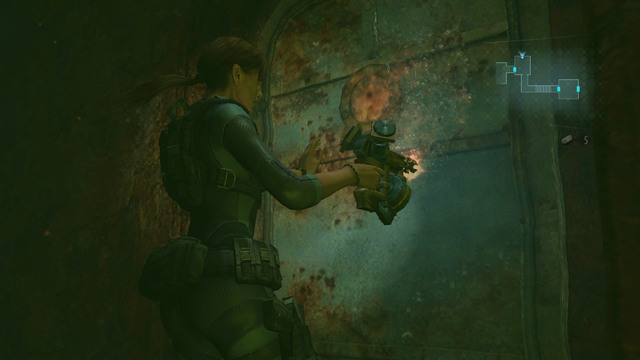 Behind the door you find a small cabin and inside an ammo to automatic weapons - The Queen is Dead - part I - Episode 12 - Resident Evil: Revelations - Game Guide and Walkthrough