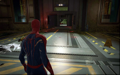 Inside the corridor a bit further you will be attacked by a group of guards - Chapter 06 - Smythe Strikes Back - p. 1 - Walkthrough - The Amazing Spider-Man - Game Guide and Walkthrough