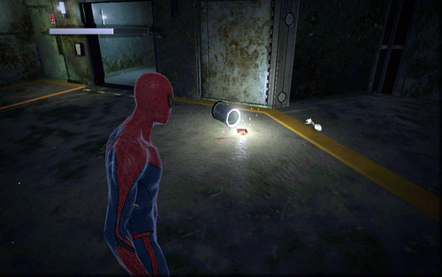 Beside the knocked over trash can you can find the item - Chapter 06 - Smythe Strikes Back - p. 1 - Collectibles inside buildings - The Amazing Spider-Man - Game Guide and Walkthrough