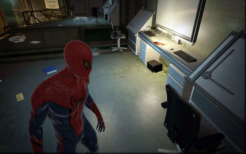 The magazine lies on one of them - Chapter 06 - Smythe Strikes Back - p. 1 - Collectibles inside buildings - The Amazing Spider-Man - Game Guide and Walkthrough