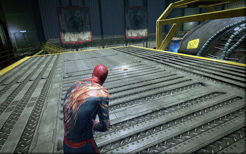 In the middle of the platform you will find the magazine - Chapter 10 - Spider-Man No More! - p. 1 - Collectibles inside buildings - The Amazing Spider-Man - Game Guide and Walkthrough