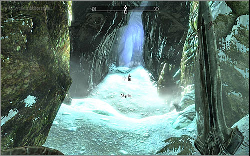 Regardless of whether you avoided the bear or fought him, you should soon reach an exit to the surface (screen above) - Getting through the Keep with Ralof - Unbound - The Elder Scrolls V: Skyrim - Game Guide and Walkthrough