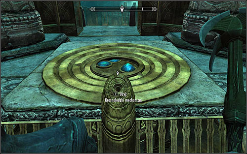 Take a look around the area, finding more locked chests - Obtaining the Elder Scroll - Elder Knowledge - The Elder Scrolls V: Skyrim - Game Guide and Walkthrough