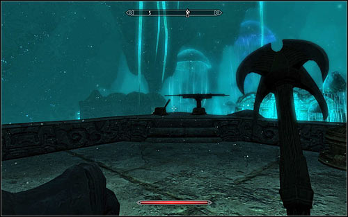 It would be good to begin exploring Blackreach by approaching the large ballista south-west of the starting point (screen above) - Obtaining the Elder Scroll - Elder Knowledge - The Elder Scrolls V: Skyrim - Game Guide and Walkthrough