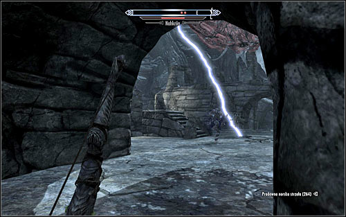 If you want to make the battle any easier, consider hiding behind the columns - Going through the portal - The World-Eater's Eyrie - The Elder Scrolls V: Skyrim - Game Guide and Walkthrough