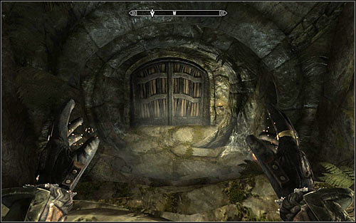 Be careful, as you will come across a Draugr Wight and a Steadfast Ward in the area - Staff of Magnus - p. 3 - College of Winterhold quests - The Elder Scrolls V: Skyrim - Game Guide and Walkthrough