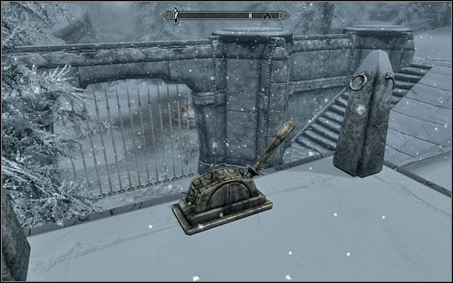 At some point you will reach a grated passage to the further part of the fortress - you don't have to worry, as the gate can be easily avoided (road on the right) - Blindsighted - Thieves Guild quests - The Elder Scrolls V: Skyrim - Game Guide and Walkthrough