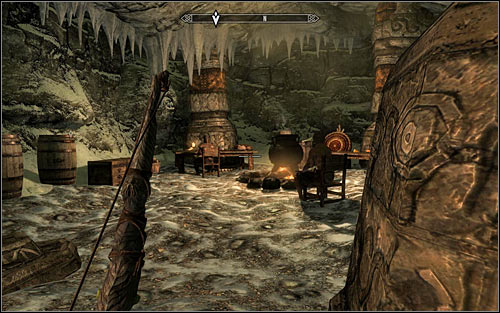 After a while you should reach a second bandits encampment (screen above) and you should watch out here, because both opponents here have magical abilities - Side Contract: Kill Maluril - The Dark Brotherhood quests - The Elder Scrolls V: Skyrim - Game Guide and Walkthrough