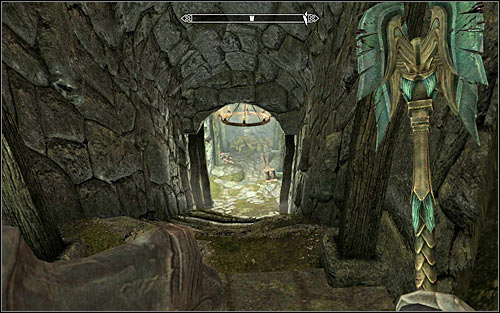 After picking up all things, locate a passage in the north-western part of the chamber - The Silver Hand - The Companions quests - The Elder Scrolls V: Skyrim - Game Guide and Walkthrough