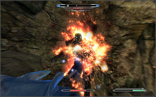 Further into the battle, I'd recommend attacking mostly the Draugr Scourge, who will most probably play the role of an archer (screen above) - The Taste of Death - p. 1 - Daedric quests - The Elder Scrolls V: Skyrim - Game Guide and Walkthrough