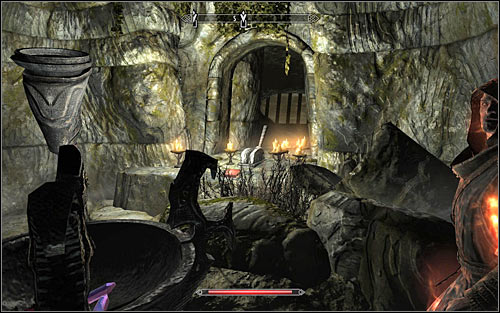 Enter the north-west room (the dining room) and head through the passage in the north-east part - Pieces of the Past - p. 2 - Daedric quests - The Elder Scrolls V: Skyrim - Game Guide and Walkthrough
