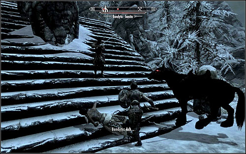 After getting there, you should note Eisa Blackthorn fighting some Bandits (screen above) and you can either help her or wait until she defeats them herself - The Pale Lady - Side quests - The Elder Scrolls V: Skyrim - Game Guide and Walkthrough